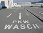 Markierung der PKW-Waschstraße