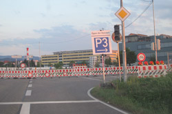 Parkplatzzufahrt beim Iron Maiden-Open Air